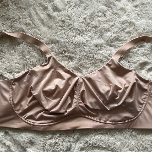 CATHERINES No-Wire Backsmoother Bra - Picture 3 of 6